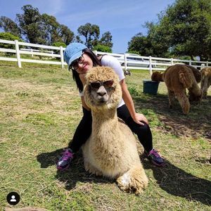 Meet your Posher, Jenny